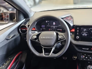 Škoda Fabia 1.0 TSI Monte Carlo Geen import | Navi | Parkeersensoren / 5