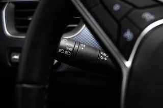 Renault Arkana 1.3 TCe 140 | LED | DAB | APPLE | CAMERA | TREKHAAK | 17" / 33