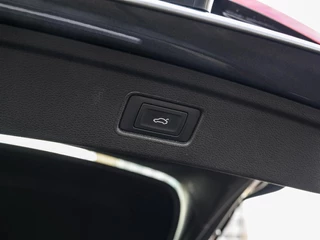 Audi A5 Sportback 1.4 TFSI Sport S-line Edition Virtual Cockpit Ambianceverlichting Stoelverwarming LED Apple CarPlay Android Auto DAB Navigatie 18" / 40