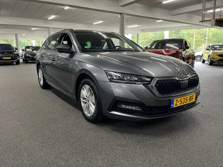 Skoda Octavia Combi 1.5 e-TSI Business Edition / NL auto / eerste eigenaar / Automaat / 4