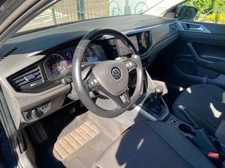 Volkswagen Polo 1.0 TSI Comfortline / 35