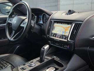 Maserati Levante 3.8 V8 GTS | Schuif-kanteldak | Adaptive Cruise Control | Dealeronderhouden / 2