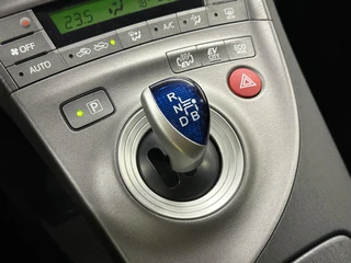 Toyota Prius 1.8 Plug-in Dynamic Business CAMERA NAVI ECC CRUISE TREKHAAK. / 56