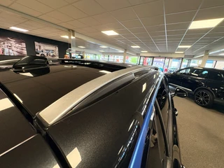 Lynk & Co 01 1.5 / pano / navi / camera / Infinity / memory / elec klep / Apple Android carplay / 56