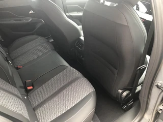 Peugeot 308 SW 1.6 Plug-in Hybrid 195 Allure 195pk | Rondom Camera | Stoel - Stuurverwarming | Trekhaak | Climate Control | Apple Carplay - Android Auto | Keyless Start / 8