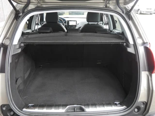 Peugeot 2008 1.2 110PK PureTech Allure | Apple Carplay | Navigatie | Cruise Control | Parkeersensoren | Camera / 10