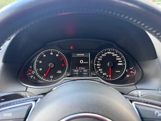 Audi Q5 2.0 TFSI quattro S Edition / 34