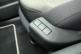 Citroen C4 SpaceTourer 1.2T Business | 130PK | Automaat | Elektrische achterklep | Climate Control | Navigatie | Cruise Control | Camera achter | Stoelen voor met massagefunctie | Slechts 44.336 km! / 25