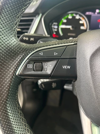 Audi Q5 50 TFSI e S-LINE|AUTOMAAT|CRUISE|20INCH|APPLECARPLAY|TREKHAAK|STOELVERWARMING| / 14