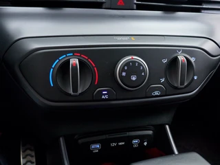 Hyundai Bayon 1.0 T-GDI Comfort Automaat | Twotone | LED | Navigatie / 39