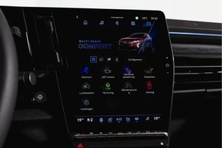 Renault Austral 1.2 E-Tech full hybrid 200 esprit Alpine  | 360 Camera | Elek. Stoelen | Winterpack | Dig. Cockpit | Adapt. Cruise | PDC | NAV+App. Connect | ECC | LM 20" | 9800 / 30