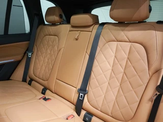 BMW X5 xDrive50e M-Sport Panoramadak | Massage | Harman Kardon / 35
