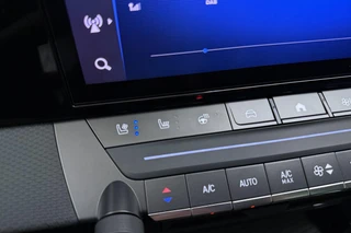 Opel Astra 1.6 Hybrid GS Line 180pk | Automaat | Full Options | Lederen Bekleding | LED Matrix | Trekhaak | Stoelverwarming-verkoeling | 18" Lichtmetalen Velgen | Panoramadak / 33