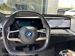 BMW iX xDrive40 High Executive Pano Harman/Kardon Trekhaak / 14