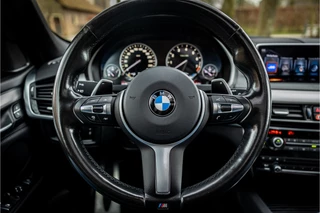 BMW X5 xDrive40e M Sport Full Black Adaptive Cruise 20" Panorama Head Up / 10