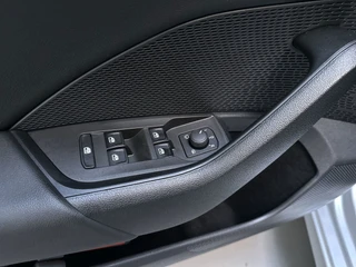 Škoda Octavia Combi 1.0 TSI 110pk Ambition Navigatie Parkeersensoren App-Connect DAB+ / 19
