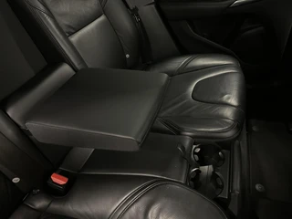Volvo V40 1.6 T3 Summum  PANO LEER CAMERA NAVIGATIE ECC CRUISE LM. / 18