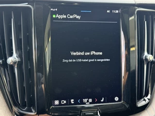 Volvo XC60 2.0 Recharge T6 AWD Inscription  | Stoelventilatie | LED | Keyless | Apple Carplay | Stuur- en stoelverwarming |  Pano / 44