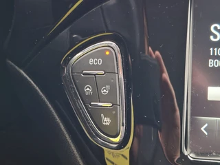 Opel Corsa 1.4 120 Jaar Edition Stoel/Stuurverw. Carplay Clima Cruise 5-Deurs / 10