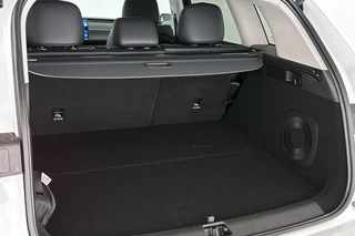 Leapmotor C10 Design REEV 28.4 kWh / 11