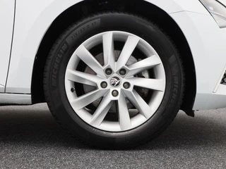 Škoda Superb Combi 1.4 TSi 218 Pk iV Business Edition Plus / 13