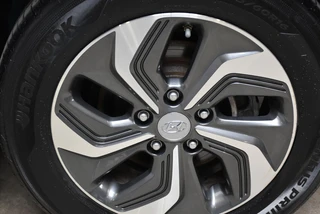 Hyundai Kona 1.6 Hybride Automaat Fashion Sky I Schuifdak / 38