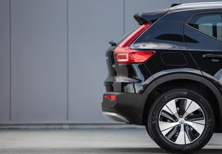 Volvo XC40 2.0 B3 Core MY2026|Leder|Keyless|PDC|Camera|Carplay / 16