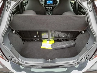 Toyota Aygo X PLAY / 22