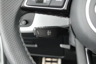 Audi A5 Cabriolet 35 TFSI 150pk S edition Nekverwarming Stoelverwarming Leder Virtual Cockpit Matrix Led 2x S-Line / 14