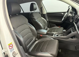 Skoda Kodiaq 1.5 TSI Limited Business Edition / 17