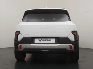 Kia EV2 Plus 61 kWh  - Navigatie - Achteruitrijcamera - Adaptief cruise control - Stoelverwarming - Stuurverwarming - Nieuw uit voorraad leverbaar / 7
