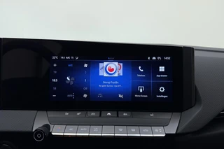 Opel Astra Electric 54 kWh Business Edition | 18" LM-Velgen | Black Pakket | Privat Glass | AGR Stoelen | Camera | Navigatie | Winter pakket | / 23