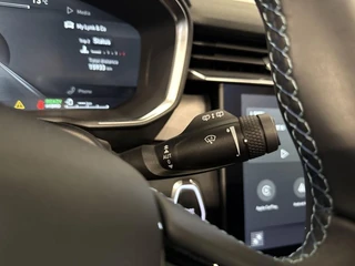 Lynk & Co 01 1.5 PHEV | MY23 | 6.6 KWH | ZWARTE HEMEL | PANO | 360 | / 32