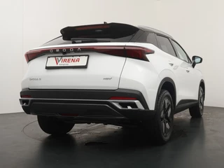 Omoda 5 SHS SHS-H 1.6 T-GDi Premium  - Kantel/Schuifdak - Adaptieve Cruise control - Ventilatie Voorstoelen - Privacy Glass - Stoel/Stuurwiel Verwarming - 1000KM Rijbereik -  7 Jaar Fabrieksgarantie / 8