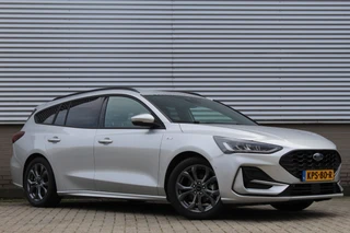 Ford Focus Wagon 1.0 EcoBoost Hybrid ST Line X | BLIS | Head-Up | Trekhaak | Adaptieve cruise