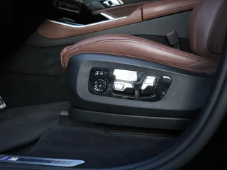 BMW X5 xDrive50e | M SPORT | LEDER | MEMORY | 360° CAMERA | H&K | CRUISE | NAVI | STOELVERW. | SOH 96.5% | / 17