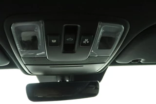 Kia ProCeed 1.5 T-GDi GT-Line AUTOMAAT  - Stoel/Stuur verwarming - Apple Carplay/Android Auto - Achteruitrij camera - Adaptieve cruise control - Navigatie - Fabrieksgarantie t/m 25-11-2031 / 37