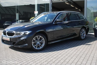 BMW 3-serie Touring 320e xDrive/Led/Trekhaak/Navi/Tel/All seas/ / 4