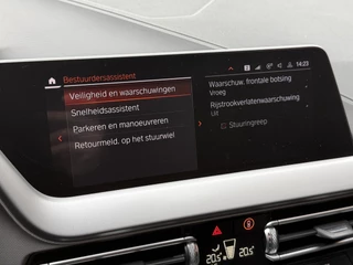 BMW 1 Series 116i Business Edition Zwarte grill | Apple Carplay | DAB+ | PDC V+A / 36