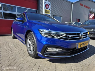 Variant 1.5 TSI R-Line | Trekhaak | Virtual Cockpit | Alcantara | Keyless | Stoelverw. | 17" LMV | PDC V+A / 4