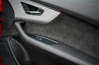 Audi Q7 55 TFSI e quattro S-Line  Rijklaar! Pano 22inch Contourzetels Luchtv / 29
