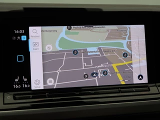 Volkswagen Multivan 1.4 eHybrid L2H1 Style 7-Persoons | Panorama dak | Stoelverwarming | Adaptive Cruise | Trekhaak | Camera | CarPlay | Climatronic | 17 Inch | 21.560 Km !! / 11