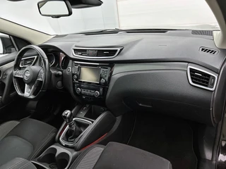 Nissan QASHQAI 1.2 N-Connecta Cruise control | Navigatie | 360° camera | Panoramadak | Parkeersensoren / 12