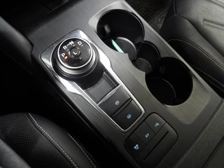 Ford Kuga 2.5 PHEV e-CVT 225pk Vignale / 32
