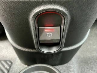 Renault Twingo Urban Range 80pk Techno 27.5 kWh  | 18inch velgen | V2G | Navigatie | Climate Control | Keyless | Achteruitrijcamera | Adaptive Cruise Control (ACC) | Apple CarPlay/Android Auto / 30
