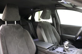 DS 7 Crossback 1.2 PureTech Performance Line 130 PK | Handgeschakeld | Alcantara bekleding | Camera | Parkeersensor | Navigatie | Cruise Control | Licht metalen velgen | 1e eigenaar / 14