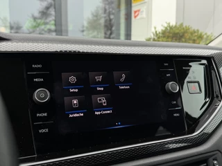 Volkswagen Taigo 1.0 TSI Life Business * Carplay * Stoelverwarming * PDC 2X * NAP / 33