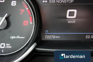 Alfa Romeo Giulia 2.9 V6 Quadrifoglio H/K Driver assist. / 4