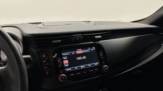 Alfa Romeo Giulietta 1.4 Turbo MultiAir Super AUTOMAAT ECC CRUISE NAVI. / 32