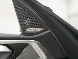 BMW 4 Serie Coupé M440i Schuifdak | Harman Kardon | M Stoelen / 10